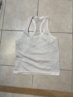 Lululemon swiftly tech racerback tank waist length size 6 white